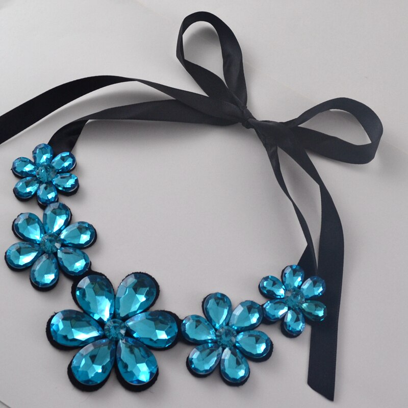 Leanzni   short statement necklace and pendant resin color fashionable woman  necklace gift