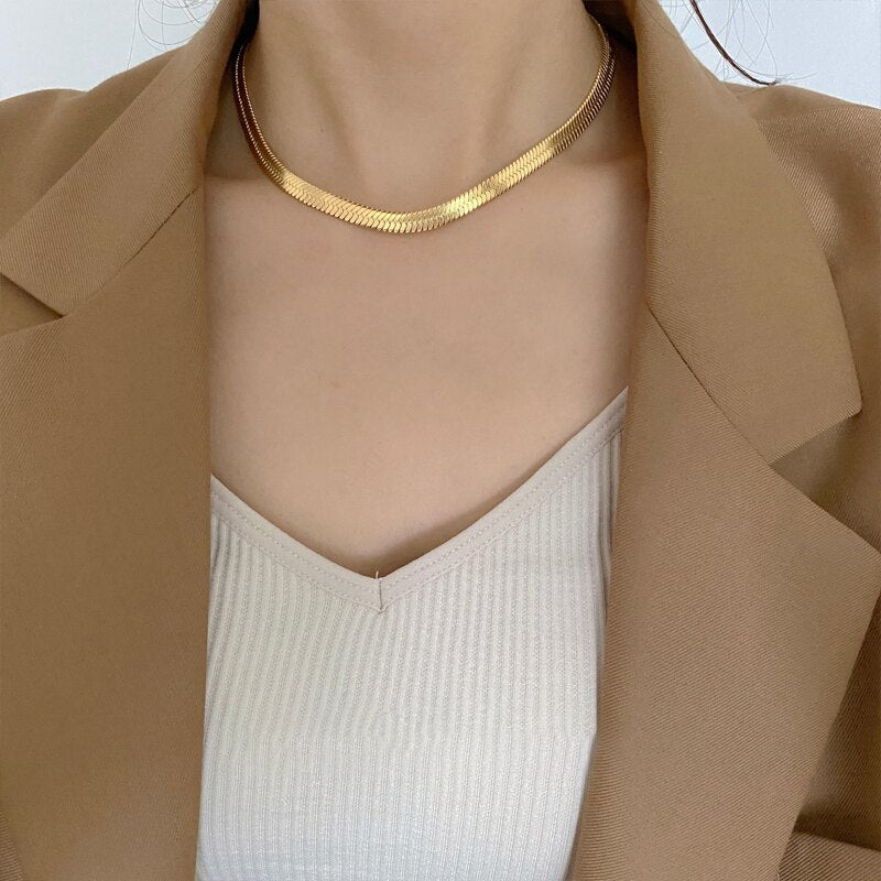 Lifefontier Simple 3mm Gold Color Metal Snake Chain Necklace for Women Girls Flat Herringbone Link Choker Necklaces Chic Jewelry
