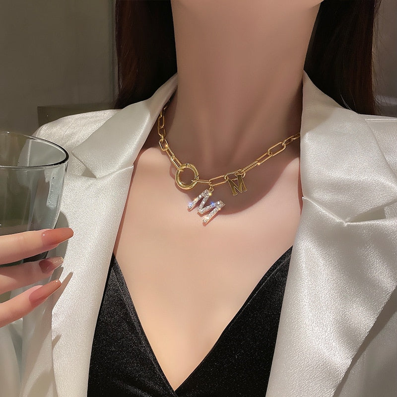 Lightning Letter M Pendant Necklace For Women Hip-Hop Personality Sweater Chain Vintage Punk Jewelry Gothic Accessories