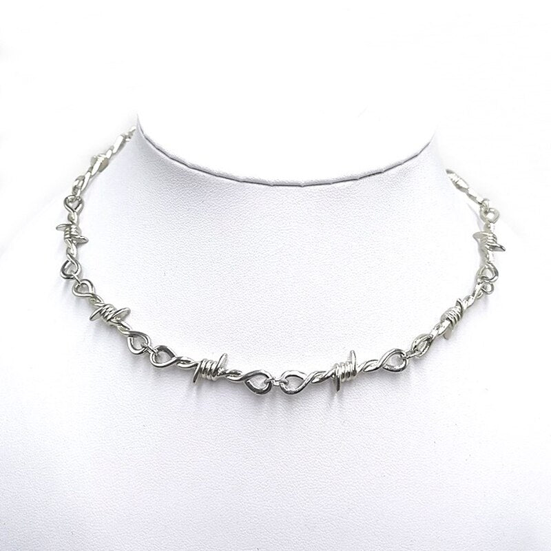 Little Iron Thorns Hip Hop Gothic Punk Style Barbed Wire Small Barbed Chain Collar Men and Women Necklace Gifts
