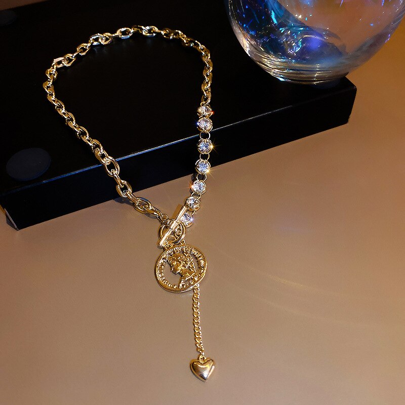 Love portrait round brand rhinestone necklace personality temperament clavicle chain simple pendant