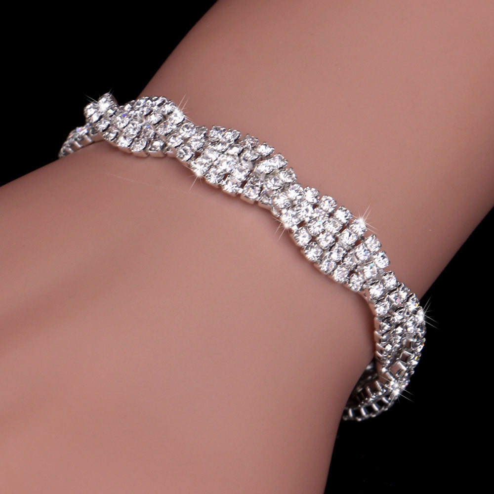 Luxury Crystal Bracelets For Women Silver Plated Rhinestone Charm Bracelets & Bangles Femme Bridal Wedding Jewelry Birthd Gift