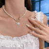 Heart shape Pendant Vintage Pearl Necklaces Women Elegant Charm French Romantic Style Clavicle Chain Commemorative Gift