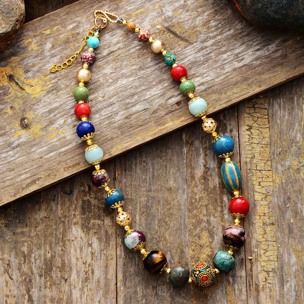 Natural Stone Gold Charm Statement Necklace Unique Beaded Bold Ethnic Elegant Short Chokers Jewelry Dropship