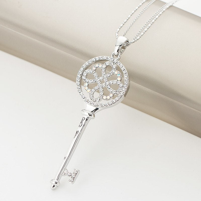 beautiful key long necklace silver low profile luxury jewelry crystal choker pendant ladies wedding jewelry