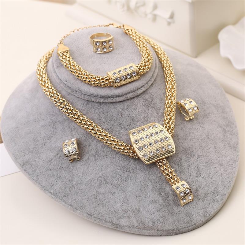 Women Delicate Gold Bridal Jewelry Sets Rhinestone Pendant Collar Bracelet Crystal Earrings Rings Wedding Accessories