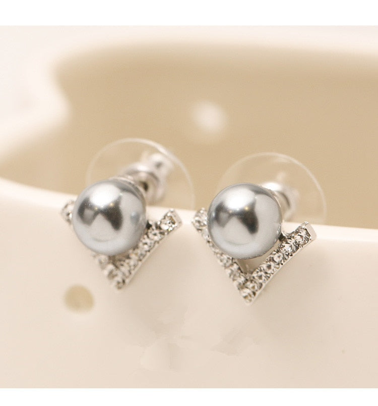 Jewelry Rhinestone 3colors Imitation Pearl Earrings Silver Color Needle Geometric V Type Stud Earrings Anti Allergy