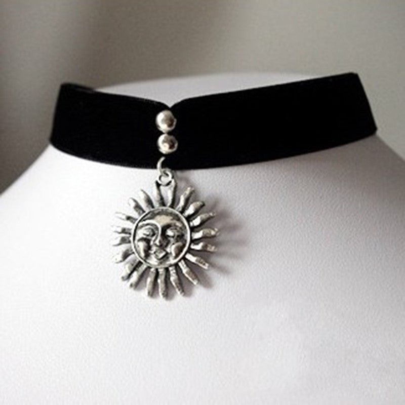 Movie Matilda Gothic Punk Style Sun&Moon Pendent Black Velvet Ribbon Choker Necklace for Woman Metal Alloy Tattoo Gift