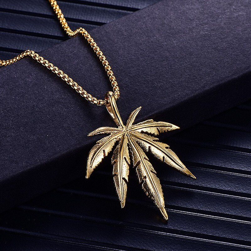 Men Women Golden Color Hemp Leaf Pendants Necklace Chains Hip Hop Bling Jamaica Esserteauiana Jewelry Necklaces