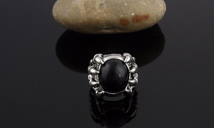 Men's Fashion Heavy Alloy Red Black Stone Skull Skeleton Dragon Claw Finger Ring Punk Biker Gothic Exaggerated Co Jewelry Gift