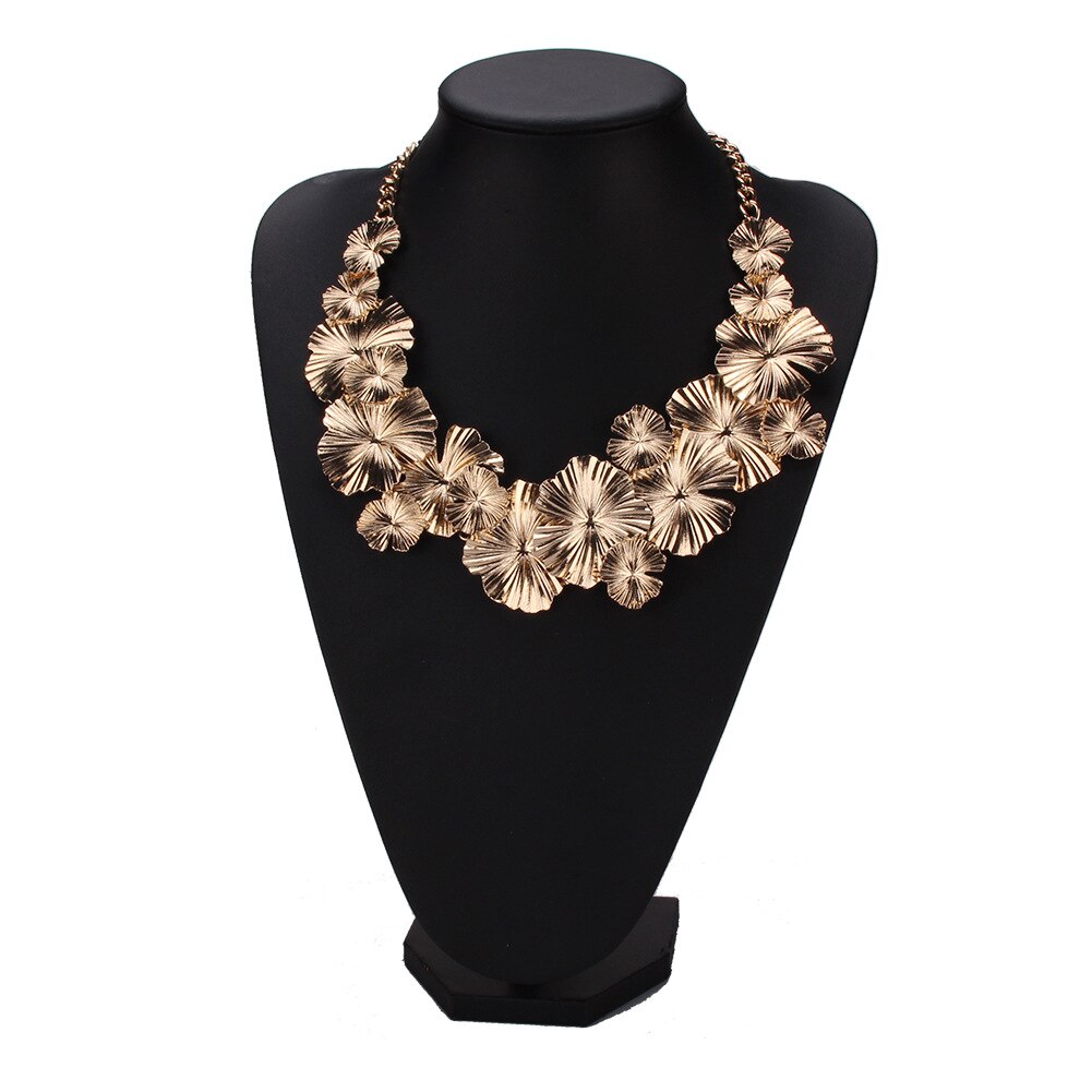 Metal Necklace Shining Color Baked Lacquer Alloy Leaf String Bib Collar Choker Pendant Exaggerated Wind Necklace