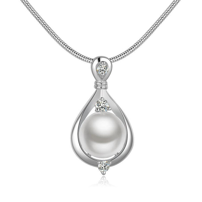Imitation Pearl Necklaces Retro Hot Popular Vintage Pearl Collar Statement Necklace Long Jewelry For Women