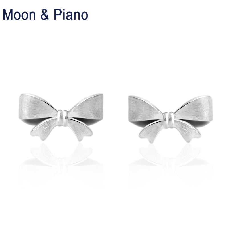 Moon & Piano 925 Sterling Silver snowflake Stud Earrings Romantic Fine Jewelry For Girls 2020 Bridal Bridesmaid Jewelry