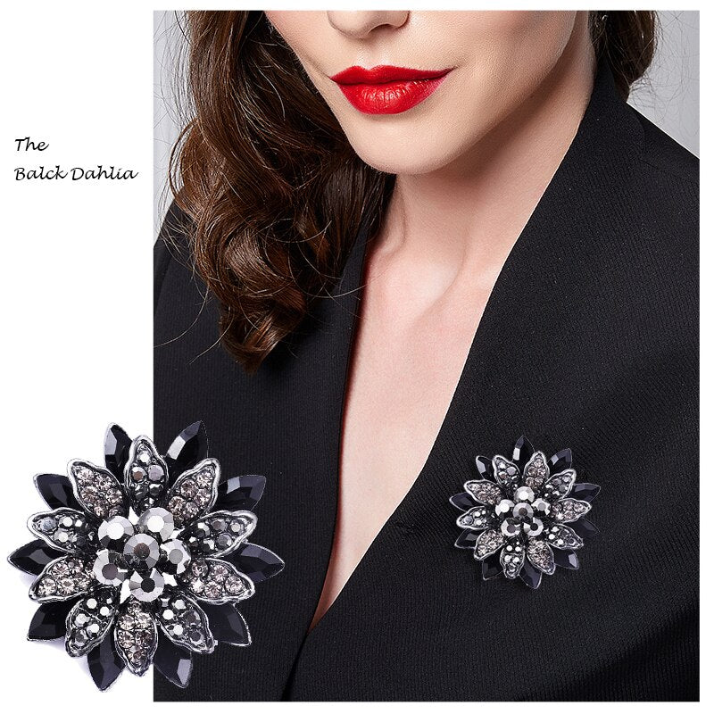 Morkopela The Black Dahlia Necklace Vintage Flower Pendant Pins For Women Banquet Crystal Necklaces Jewelry