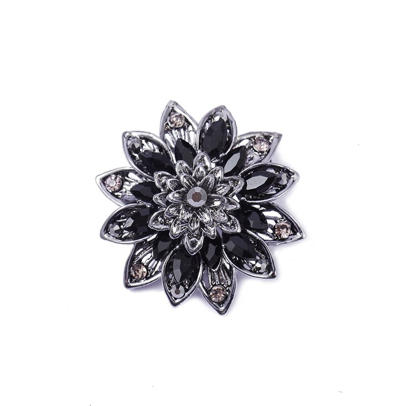 Morkopela The Black Dahlia Necklace Vintage Flower Pendant Pins For Women Banquet Crystal Necklaces Jewelry