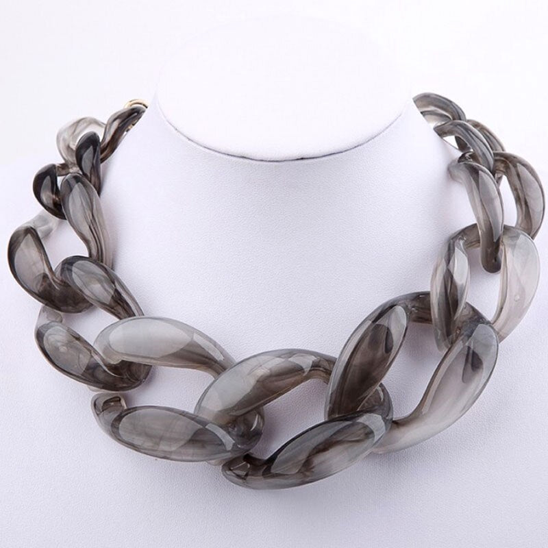 Most Popular Women Jewelry Accessories 13 Colors Acerlic Chain Buckle Hyperbole Woman Choker Necklace on The Neck Pendants Women
