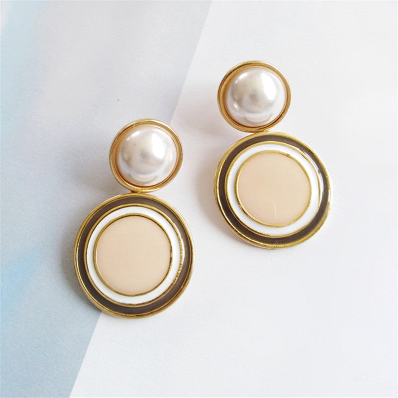 Ms fashion statement earrings jewelry pendant earrings 2020 Circular geometric pearl earrings gift