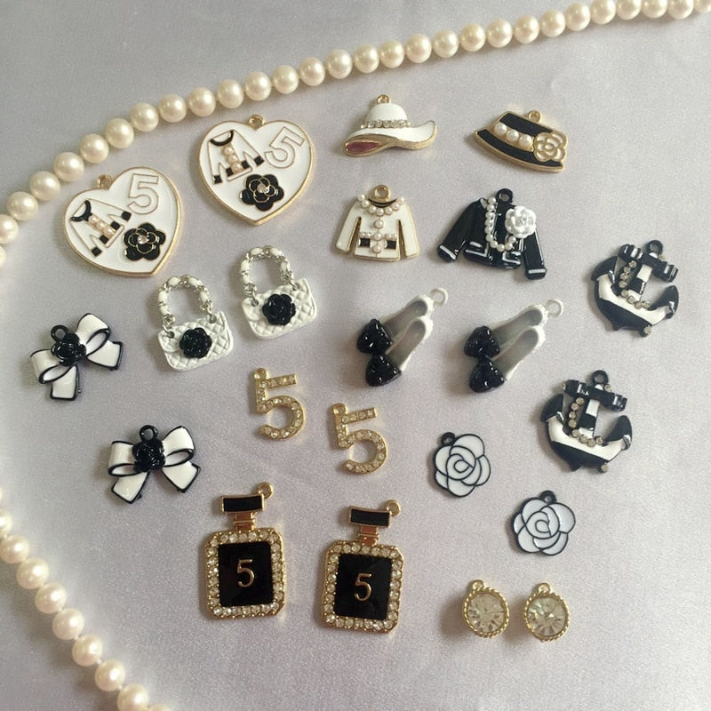 NEW-22Pcs-Mix-Styles-Glass-Rhinestones-Glazing-KC-Gold-Alloy-Pendants-Jewelry-Charms