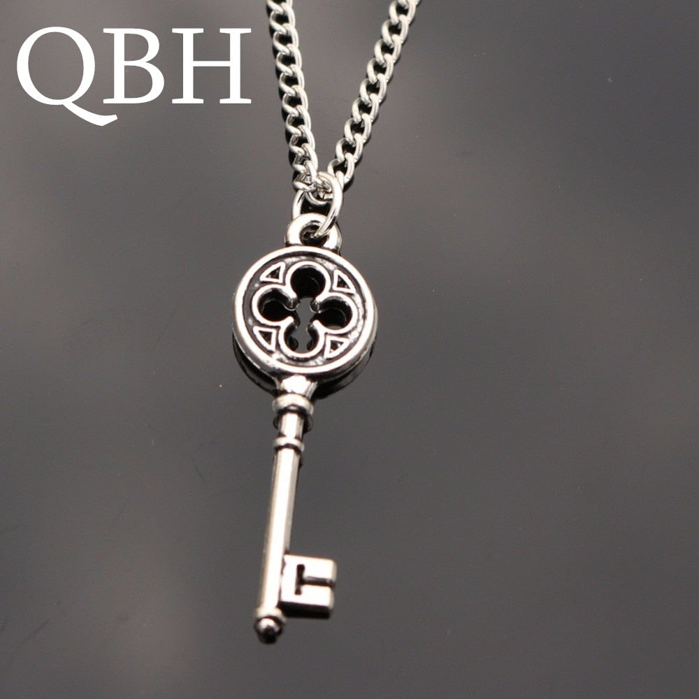 NK995 New Hot Love Vintage Punk Silver Key Pendant Necklace Collares Bijoux For Women Jewelry Girl Clavicle Chain Choker Gift