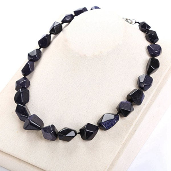 Natural Agate Irregular Original Stone Vintage Women High Quality Jade Necklace Crystal Popular Classic Exquisite Amber Jewelry