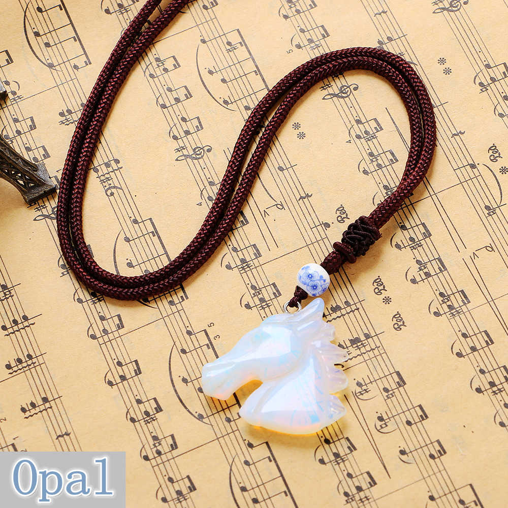 Natural Crystal Simple Polular Hot Vintage Antique 8 Color 35 * 35 Horse Head Pendant Chain Necklace Horse Head Pendant Jewelry