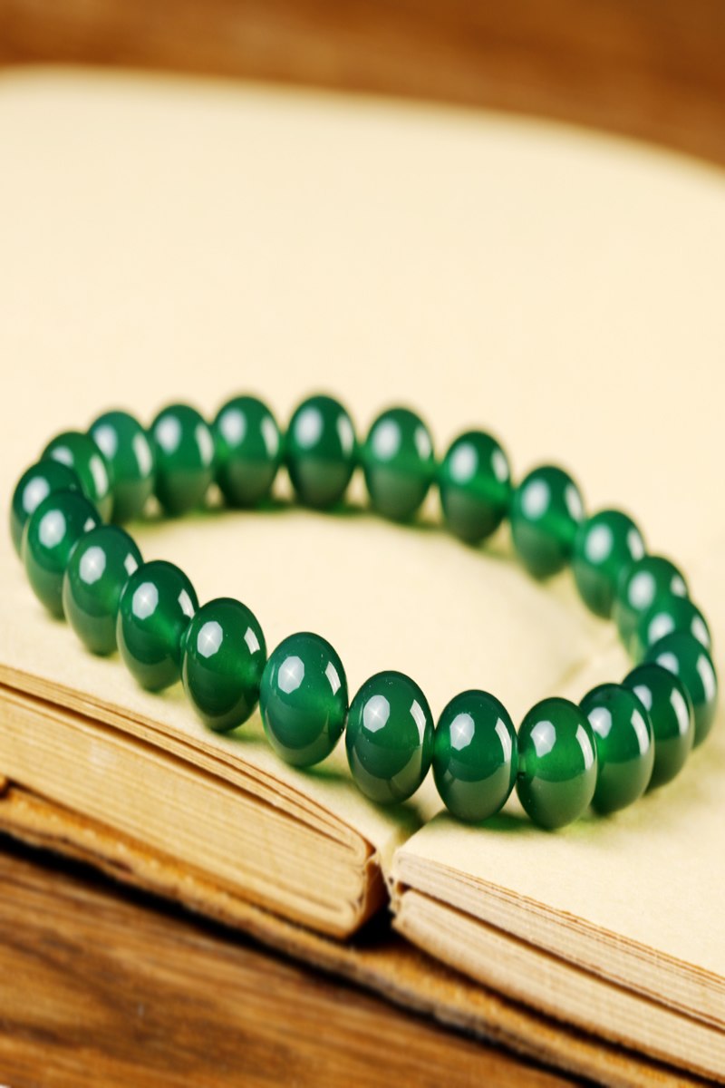 Natural Green Agates Strand Bracelets Round Beads Ornaments Men and Women Energy Jewelry for Lovers Christmas Gift New