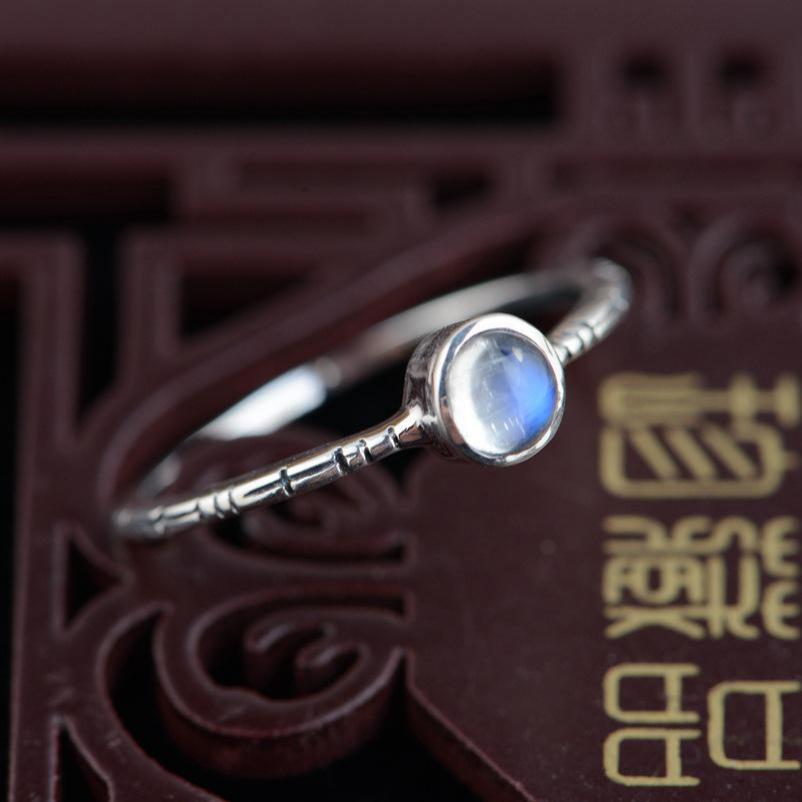 Natural Moonstone Rings For Women Blue Strong Bright 925 Sterling Silver Jewelry Vintage Simple Silver Ring