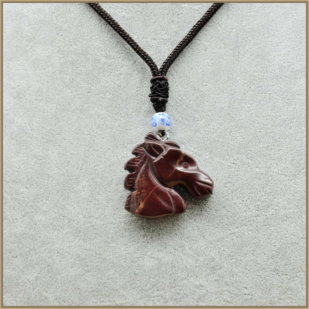 Necklace Horse Head Pendant Natural Crystal Fine Popular Jewelry Popular Onyx Red Crystal With Colorful Horse Necklace Women DK