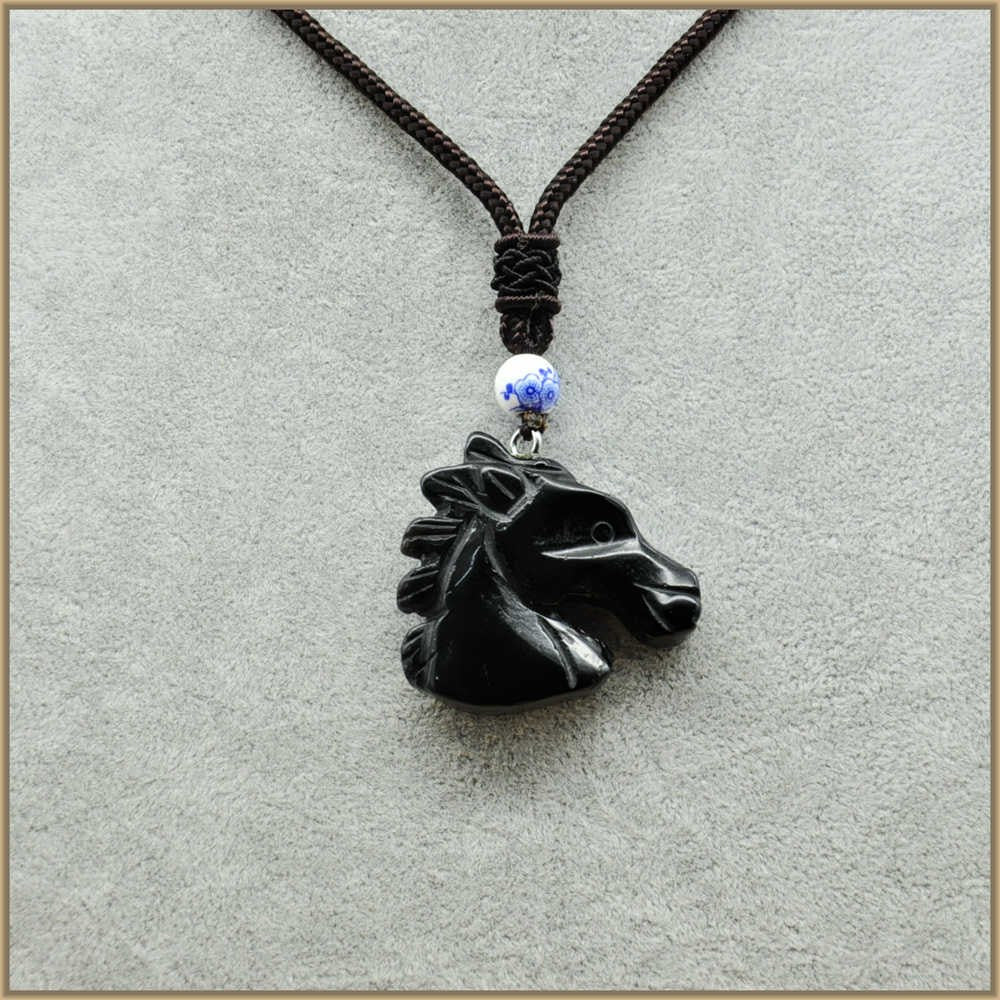 Necklace Horse Head Pendant Natural Crystal Fine Popular Jewelry Popular Onyx Red Crystal With Colorful Horse Necklace Women DK