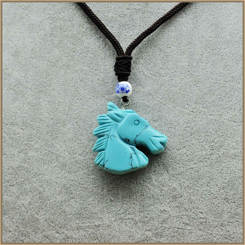 Necklace Horse Head Pendant Natural Crystal Fine Popular Jewelry Popular Onyx Red Crystal With Colorful Horse Necklace Women DK