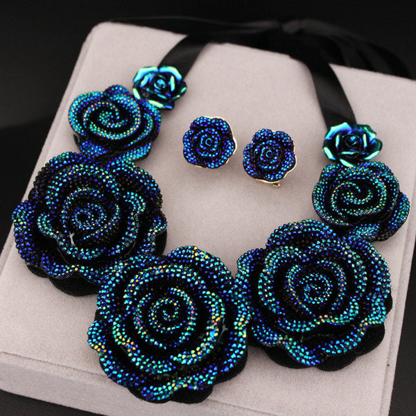 New Arrival High Quality Fashion Necklaces Big Blue Resin Flower Necklaces & Pendants Chunky Statement Necklace for Women X1629