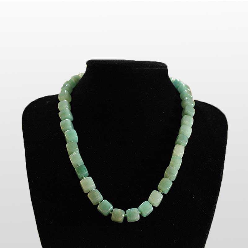 Multi-color Affirmative Square Natural Semi-precious Stones Crystal Ladies Necklace Exquisite Small Gifts