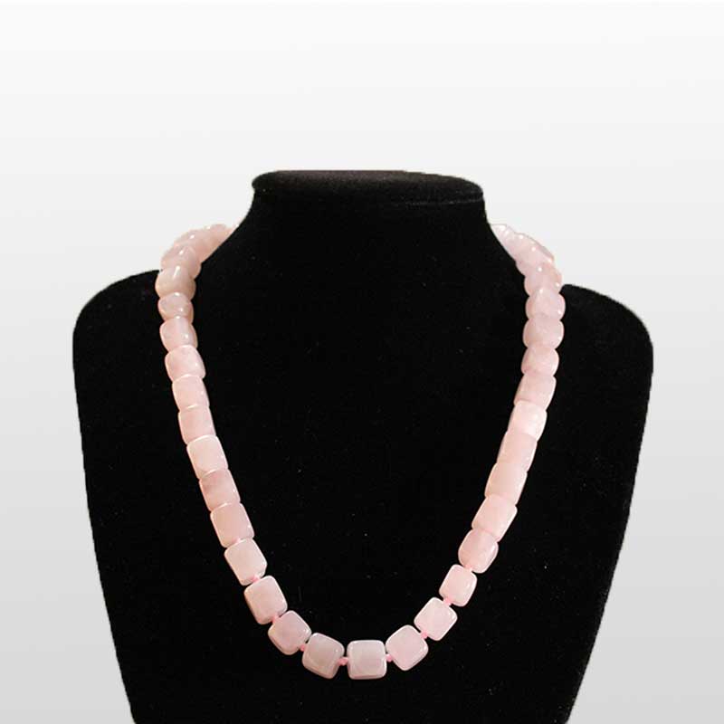 Multi-color Affirmative Square Natural Semi-precious Stones Crystal Ladies Necklace Exquisite Small Gifts