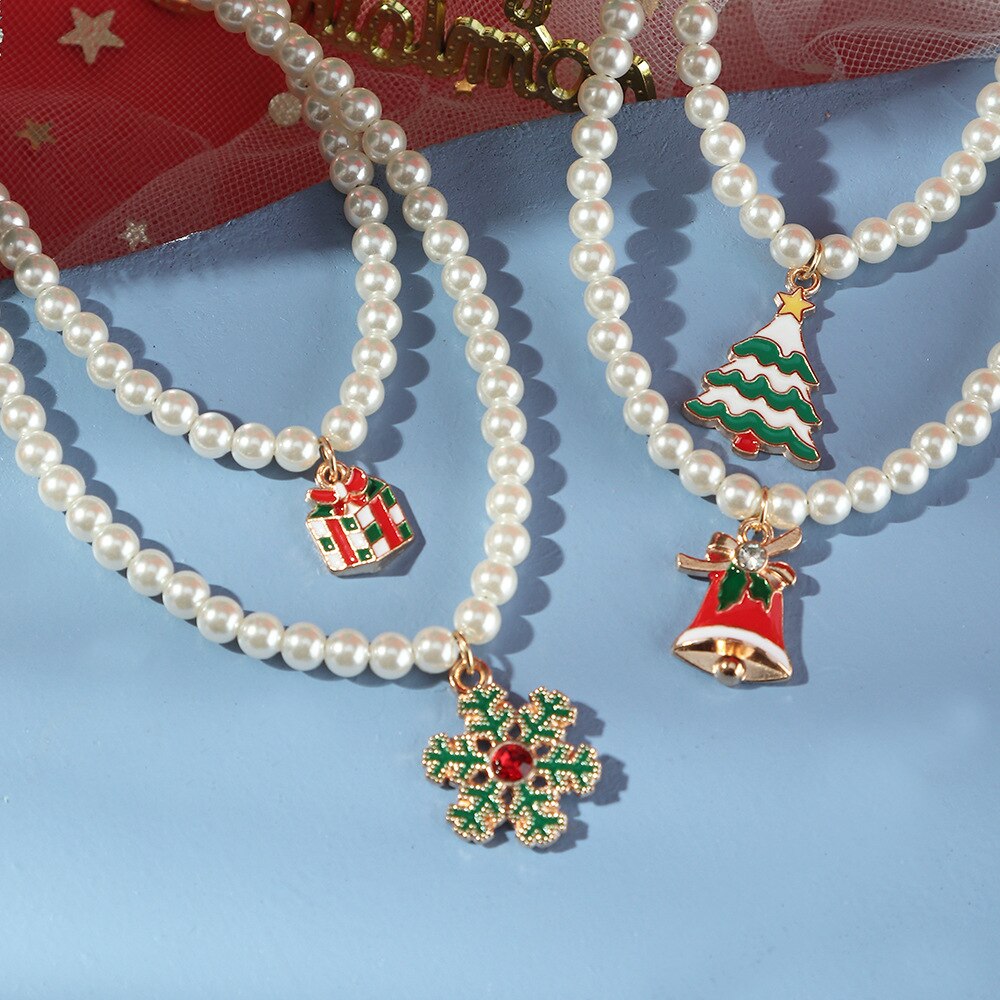Christmas Pearl Choker Necklace for Women Xmas Tree Bell Snowflake Snowman Clavicle Chain Pendant Handmade Jewelry Gifts