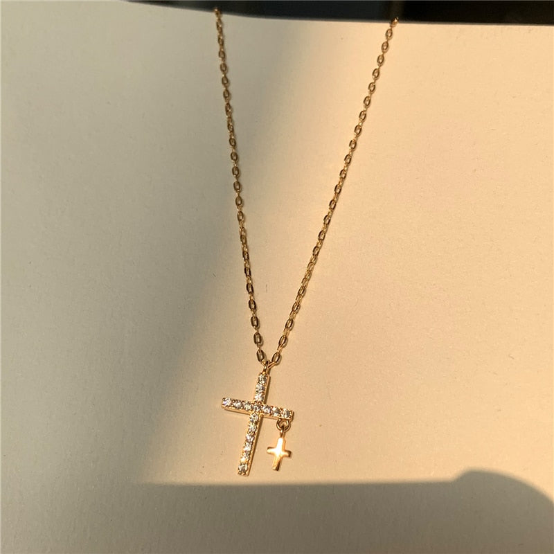 Creativity Light  Zircon Cross Pendant Necklace For Women Gold Silver Color Clavicle Chain Jewelry