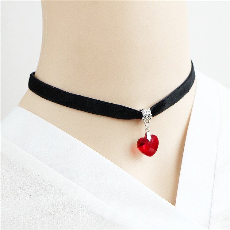 Cute Black Velvet Choker Necklace For Women Heart Crystal Pendant Goth
