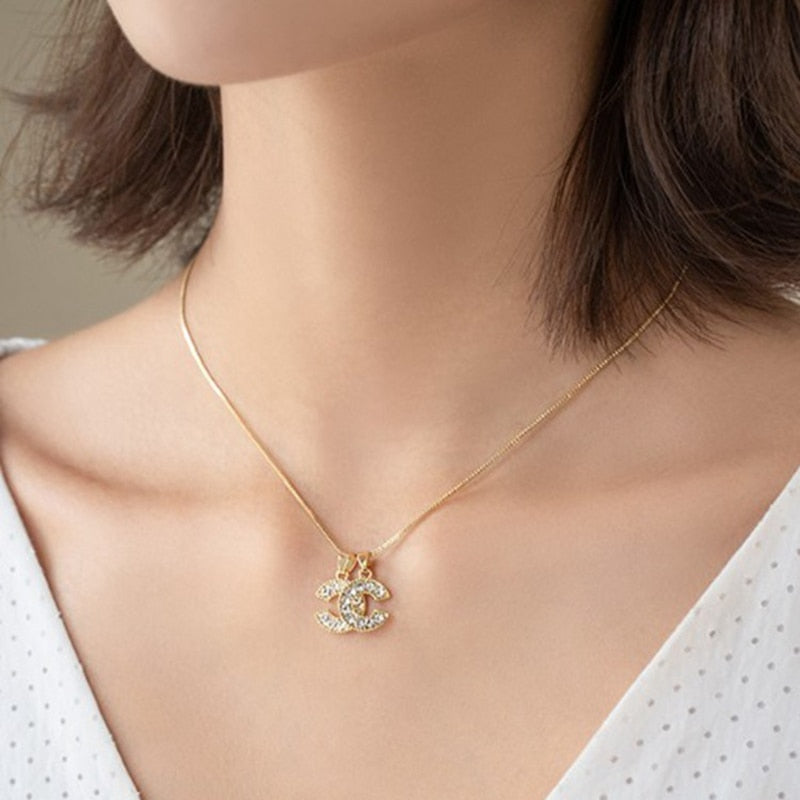 Double Letter C-Shape Necklace Rose Gold Color Crystal Rhinestone Necklace for Women Luxurious CC Party Pendant