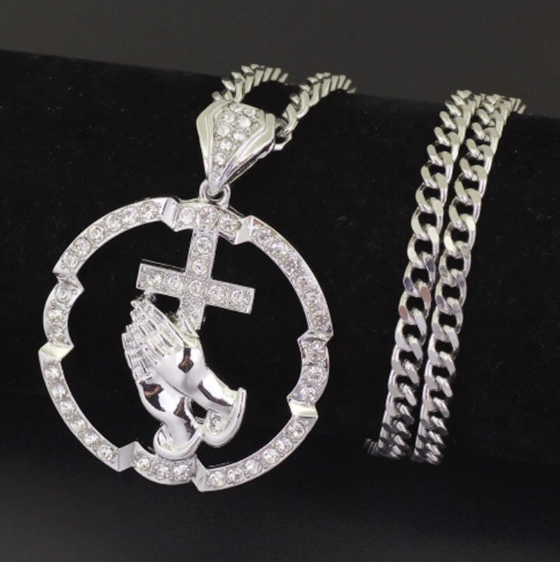 European and American Hip Hop Necklaces Holding The Cross and Praying Hands for Men and Women Pendant Necklaces
