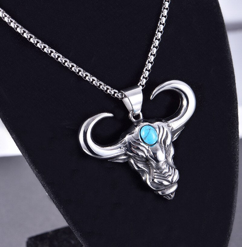 Personality Animal Bull Head Pendant Man Woman Bohemian Crystal Inlaid Bull Head Hanging Necklace Accessories