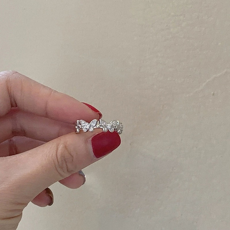 Silver Color Dancing Moving Butterfly Rings Dainty Insect Minimalist Rings For Women Girls French Jewlery 2021 Trend