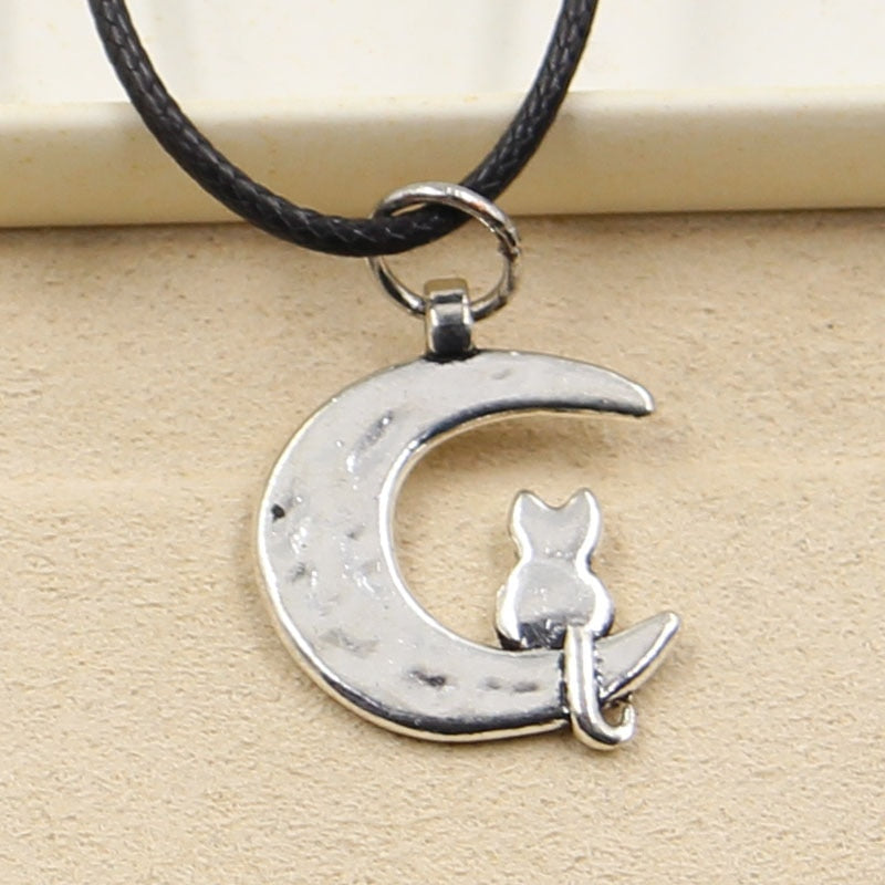 Tibetan Silver Color Pendant Moon Cat Necklace Choker Charm Black Leather Cord Factory Price Handmade Jewelry