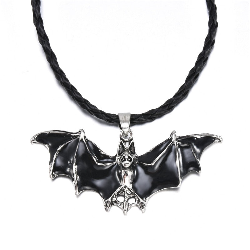 Halloween Punk Necklace Black Bat Animal Octopus Multilayer Layered Pendant Necklace For Women Men Holiday Party Jewelry,1PC