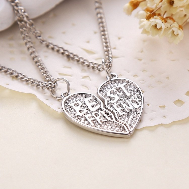 New Hot Broken Heart 2pcs and 3pcs a set Pendant Necklace Best Friend Forever Necklace Jewelry Women Valentine's D Gift
