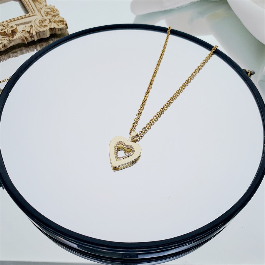 Women Girls Heart Necklace Gold Color Charm Necklaces Pendants Copper Jewelry Gift