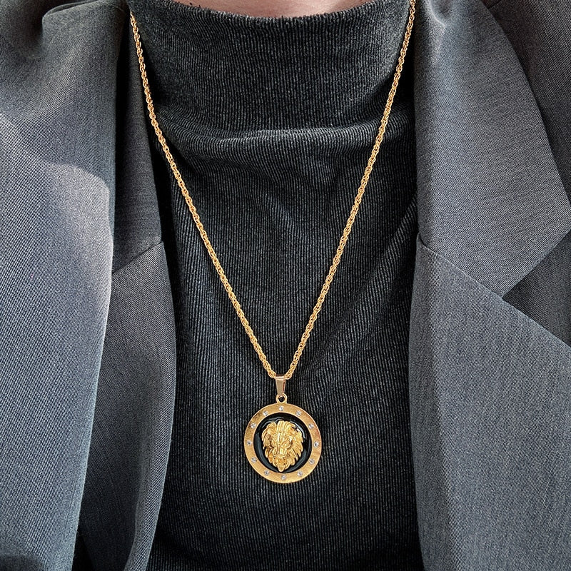 Style Animal Long Hair Lion Head Pendant Necklace for Men Sliding Animal Necklace Party Jewelry