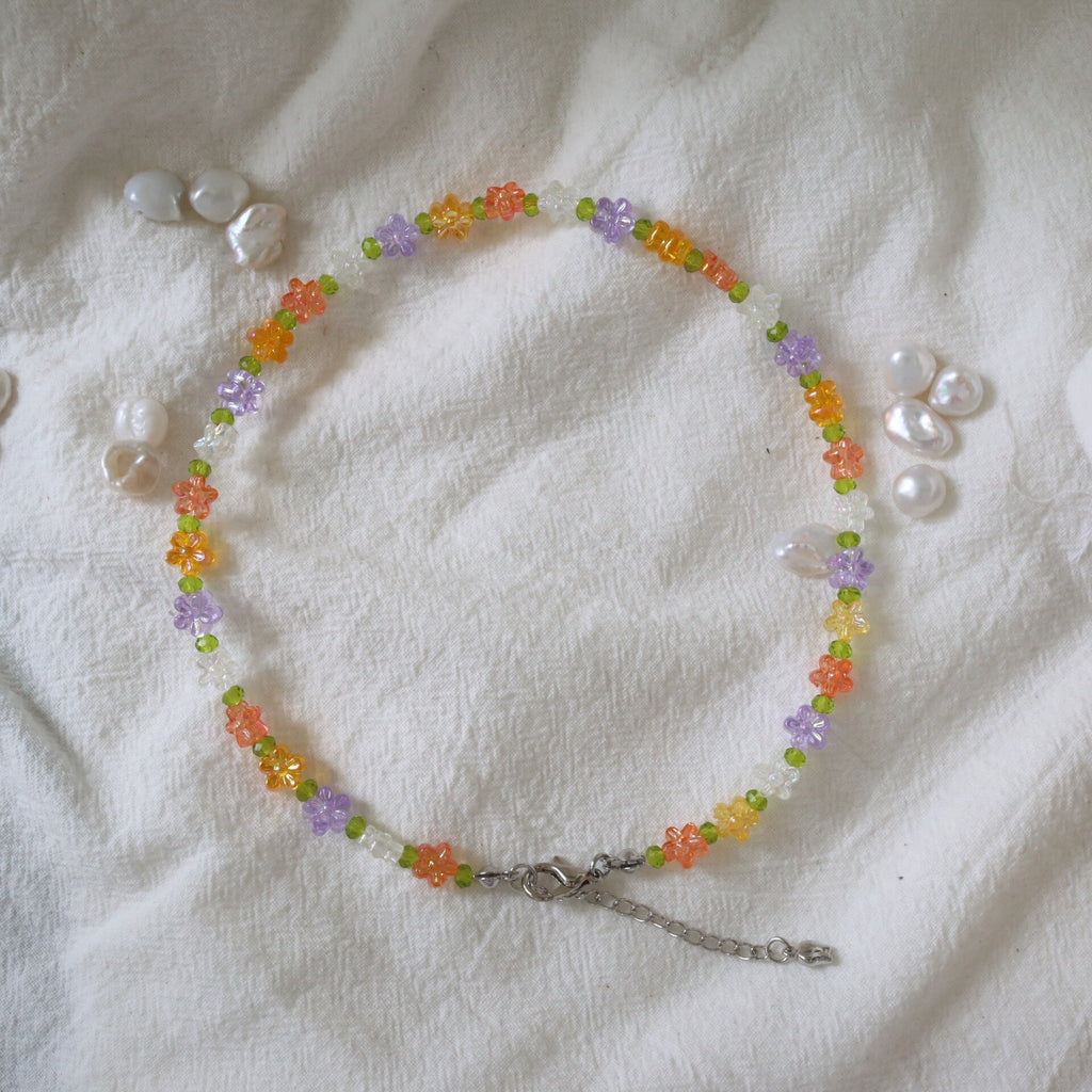 Korea Summer Lovely Colorful Flowers Daisy Transparent Crystal Beading Strand Short Choker Necklace for Women