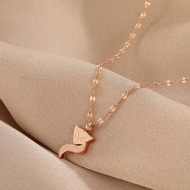 Lady Titanium Steel  Fox Animal Necklace Clavicle Lip Chain Simple Wild Pendant Necklace Birthday Gift W