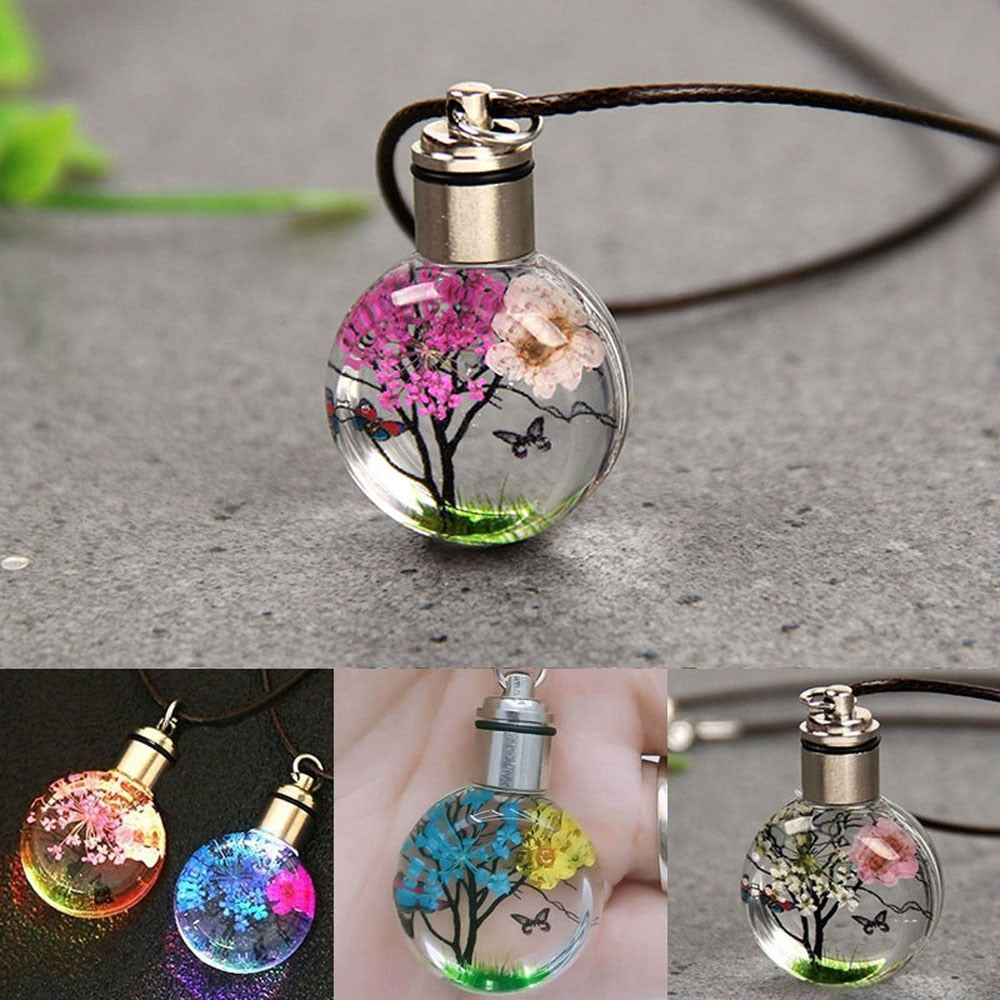 Luminous Dried Flower Butterfly Glass Ball Women Necklace Pendant Rope Chain Necklace for Women Strip Leather Choker