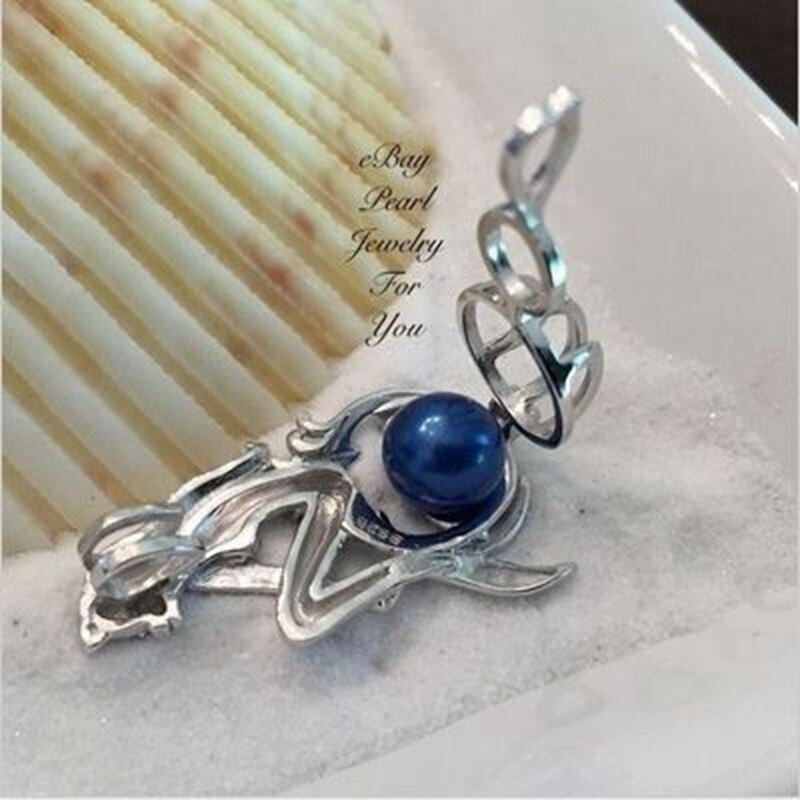 Multicolor Moonstone Mermaid Pendant Necklace for Ladies Personality Mermaid Necklace Accessories Party Jewelry