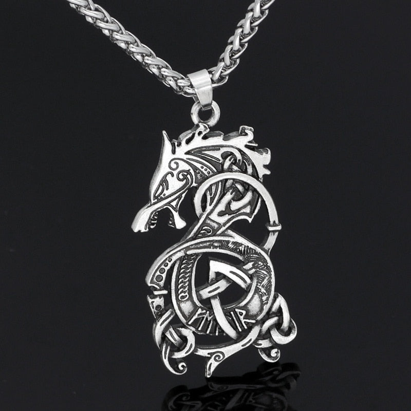 Personality Retro Viking Dragon Pendant Necklace for Men's Sliding Animal Hanging Necklace Accessories Party Gift